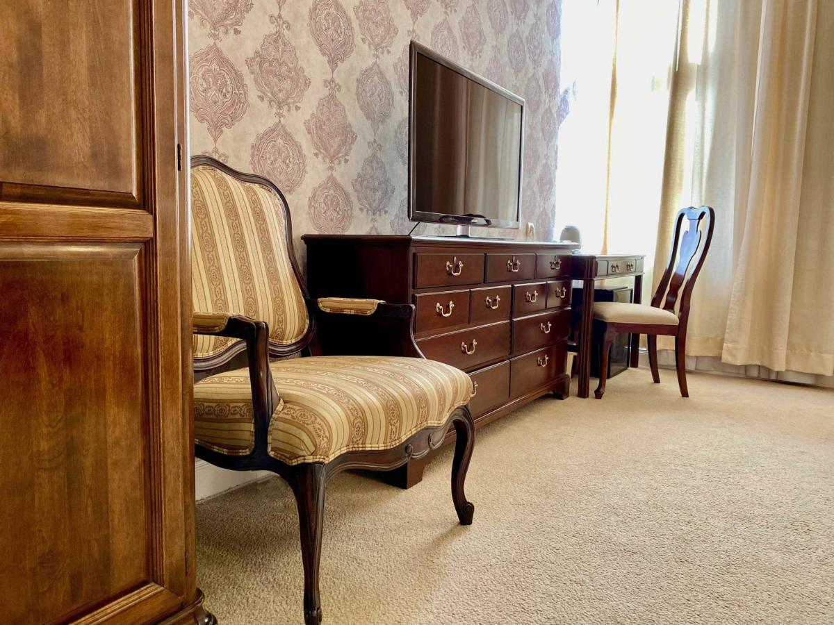 Opera16 Guestrooms Budapest Luaran gambar