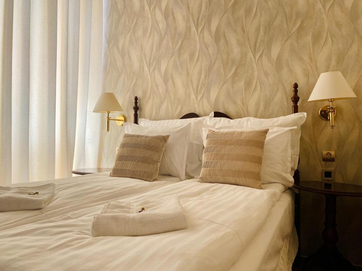 Opera16 Guestrooms Budapest Luaran gambar