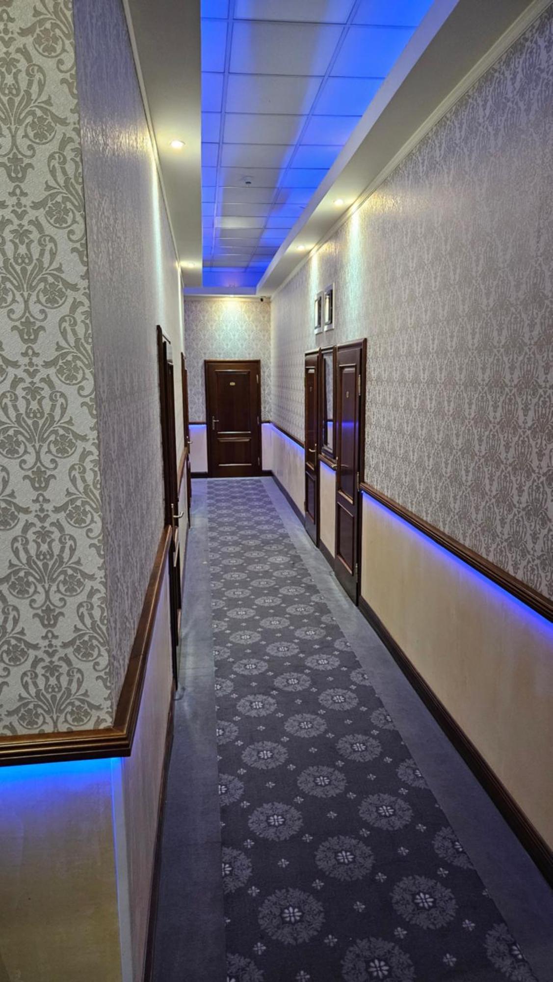 Opera16 Guestrooms Budapest Luaran gambar