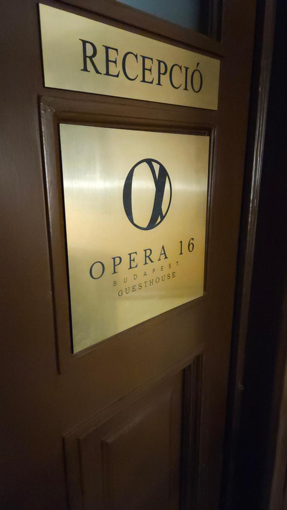 Opera16 Guestrooms Budapest Luaran gambar